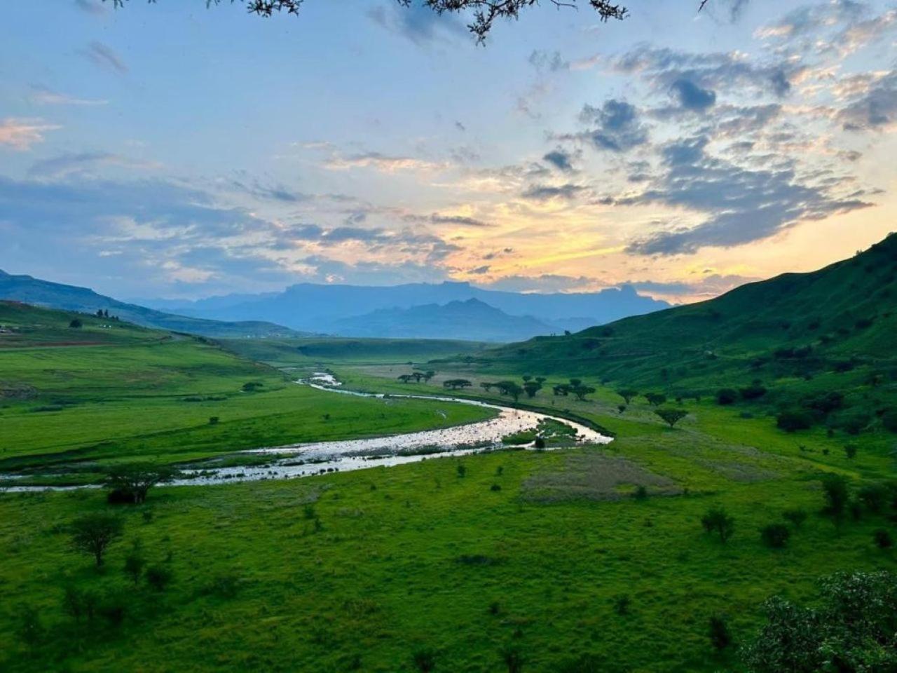 Hlalanathi Drakensberg Resort Bergville Dış mekan fotoğraf